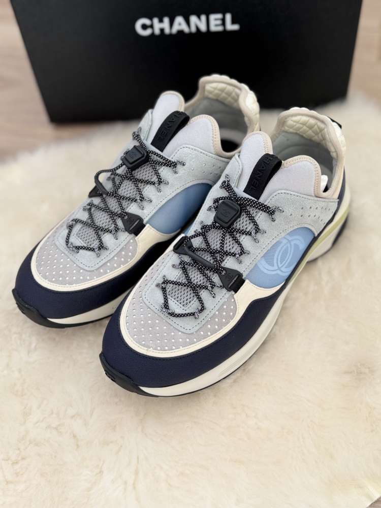 Chanel tenisky