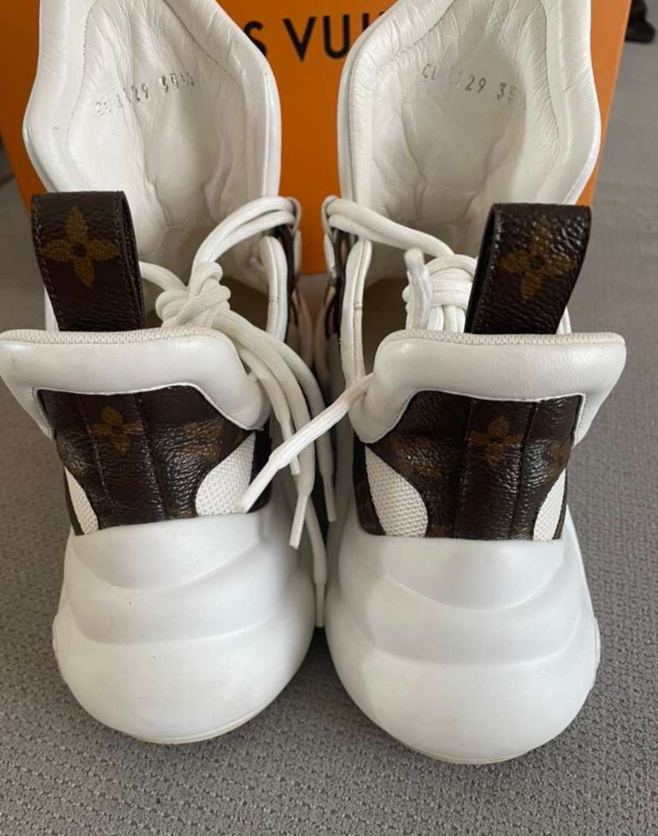 Louis Vuitton Archlight - 35,5