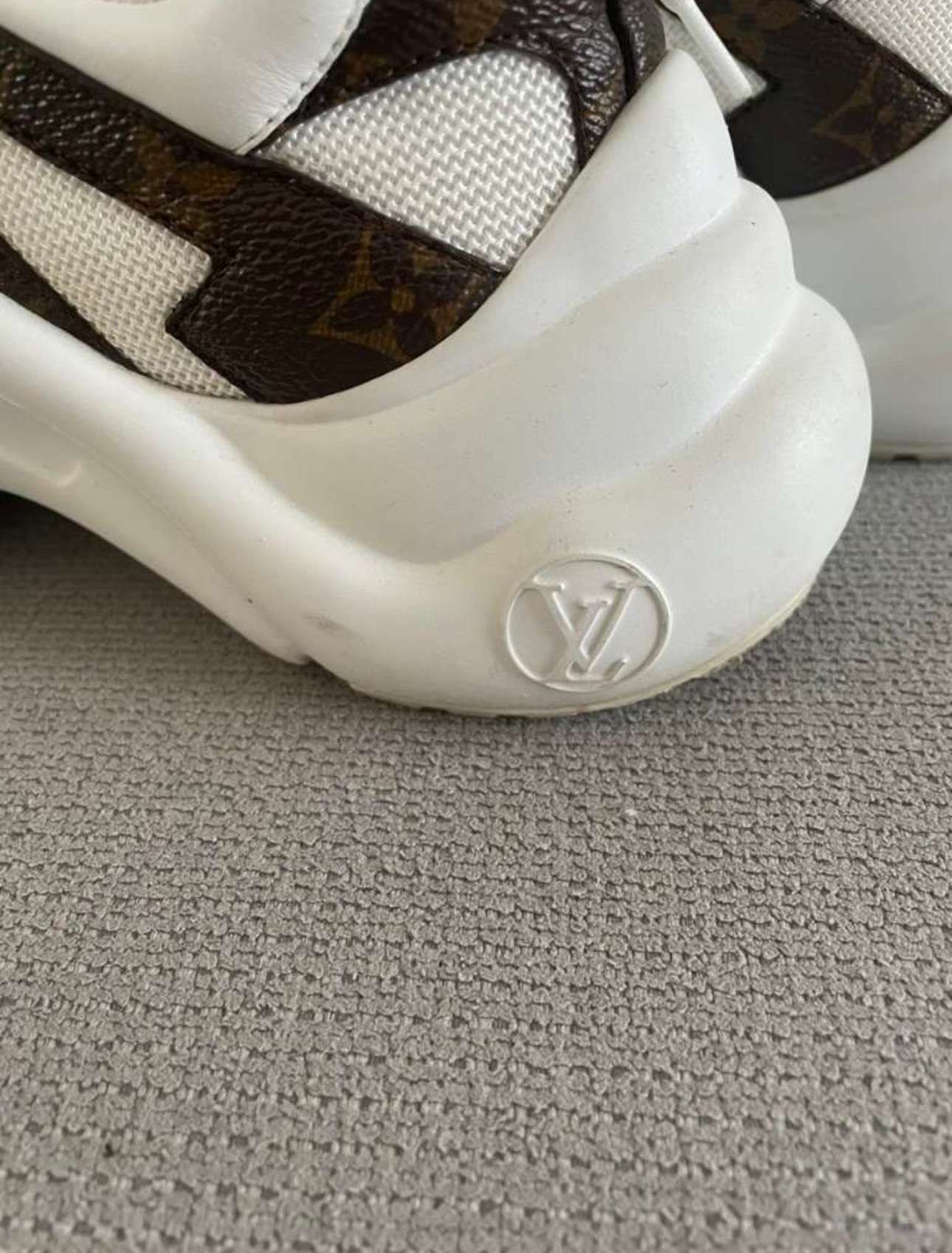 Louis Vuitton Archlight - 35,5