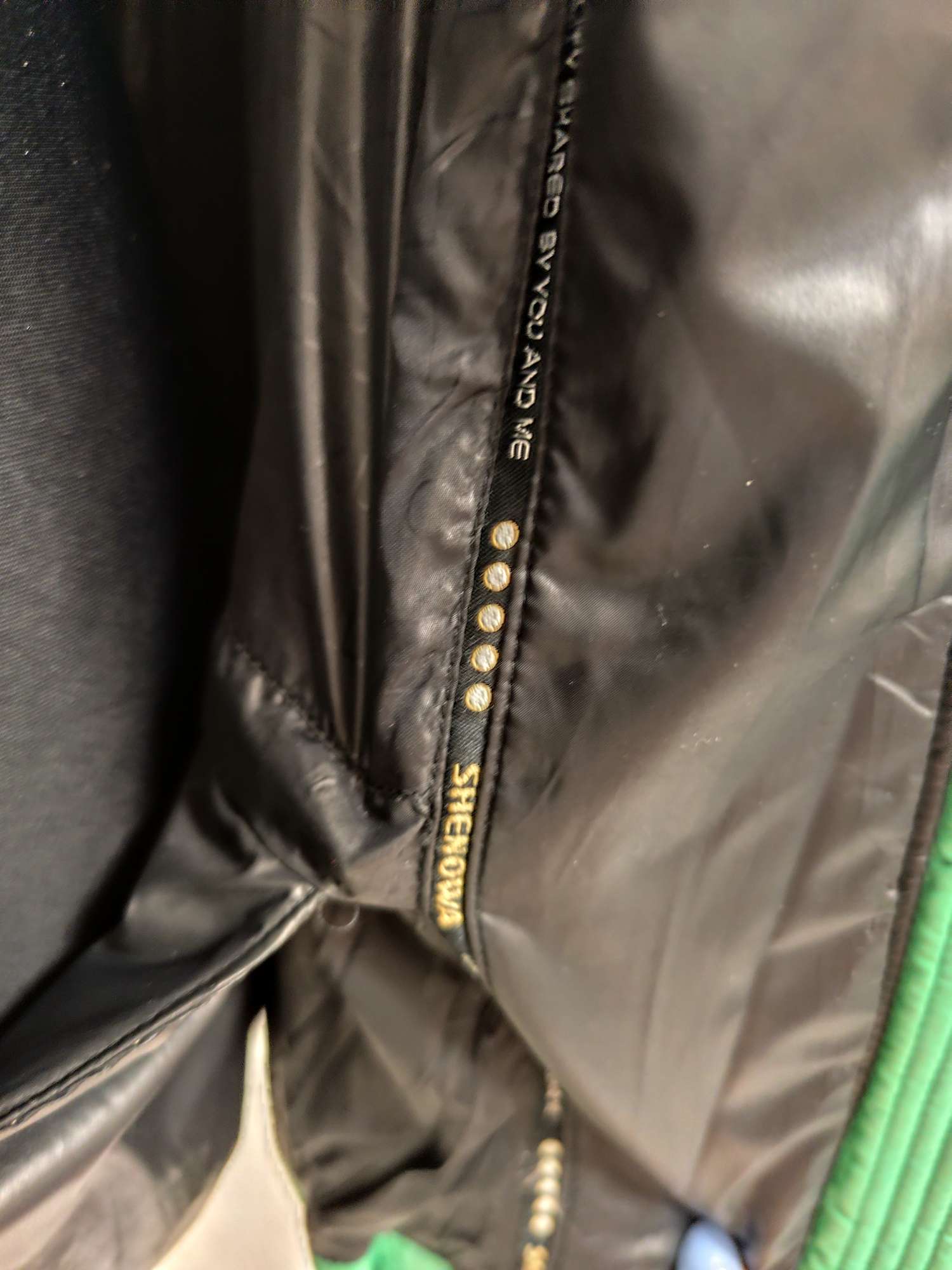 Shenowa paperova bunda