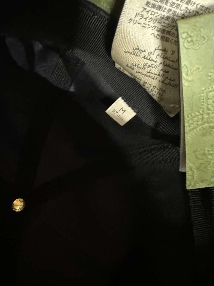 Gucci silt