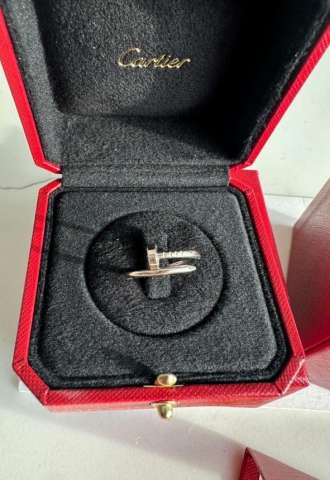 https://www.vipluxury.sk/Cartier Juste un clou prsteň