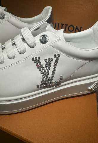 https://www.vipluxury.sk/Louis Vuitton tenisky