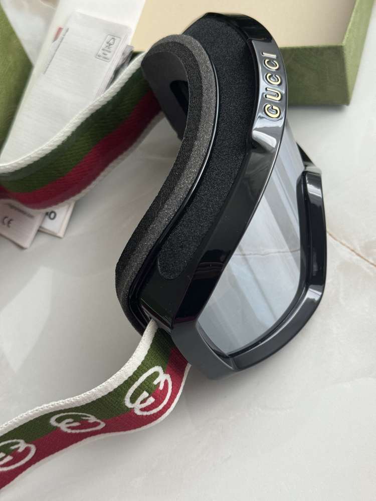 Gucci damske lyziarske okuliare