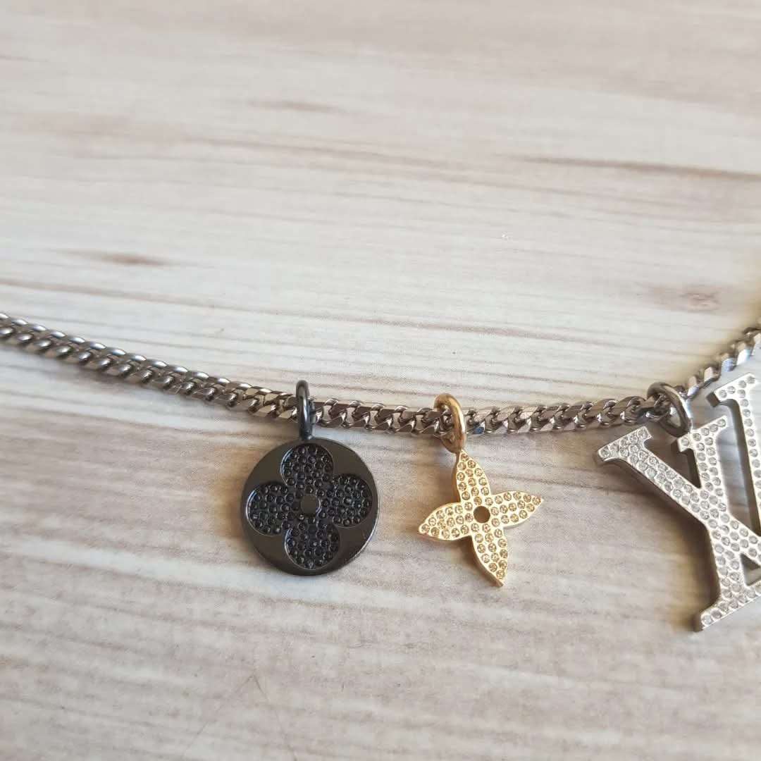 Louis Vuitton retizek