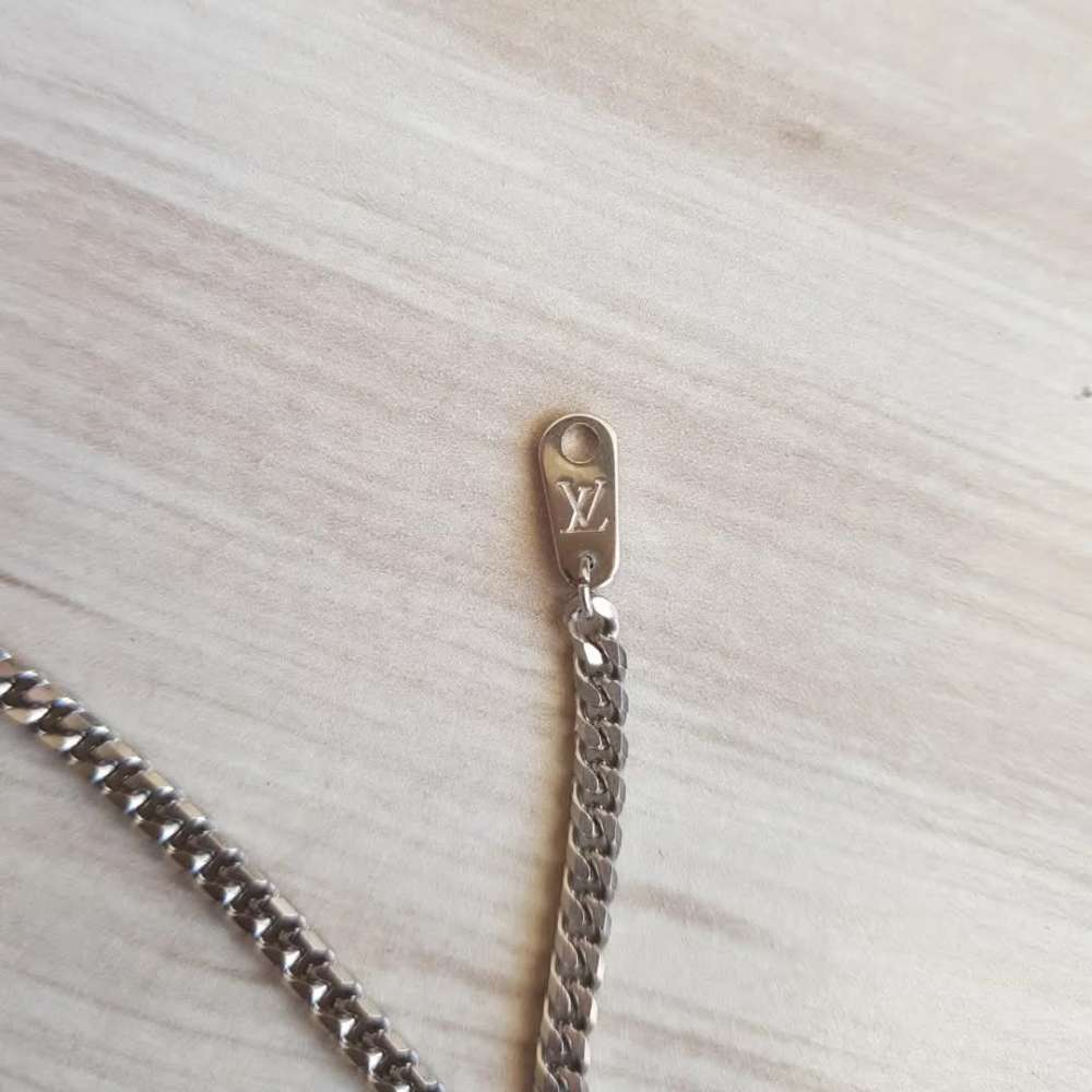 Louis Vuitton retizek