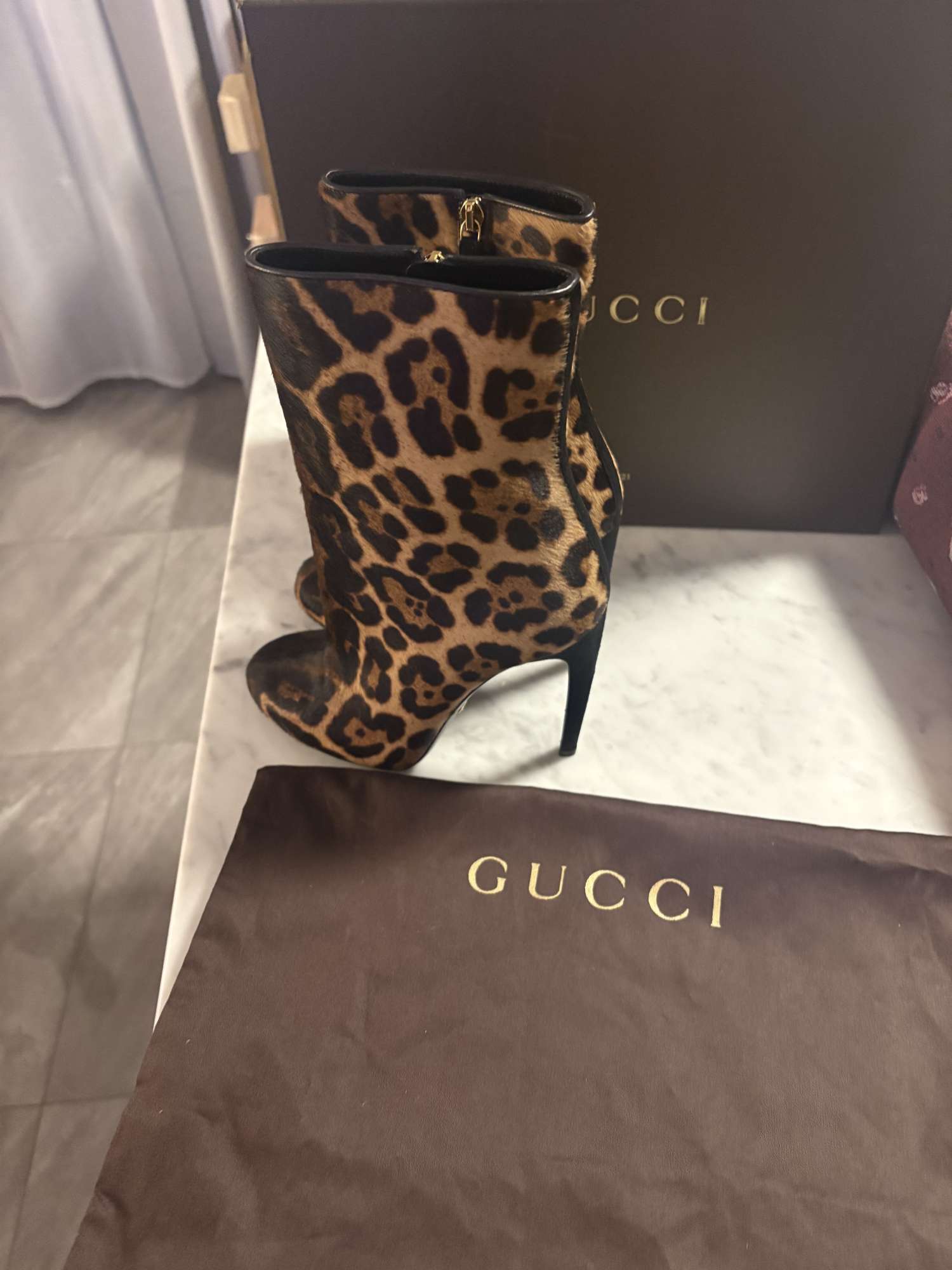 Gucci topánky