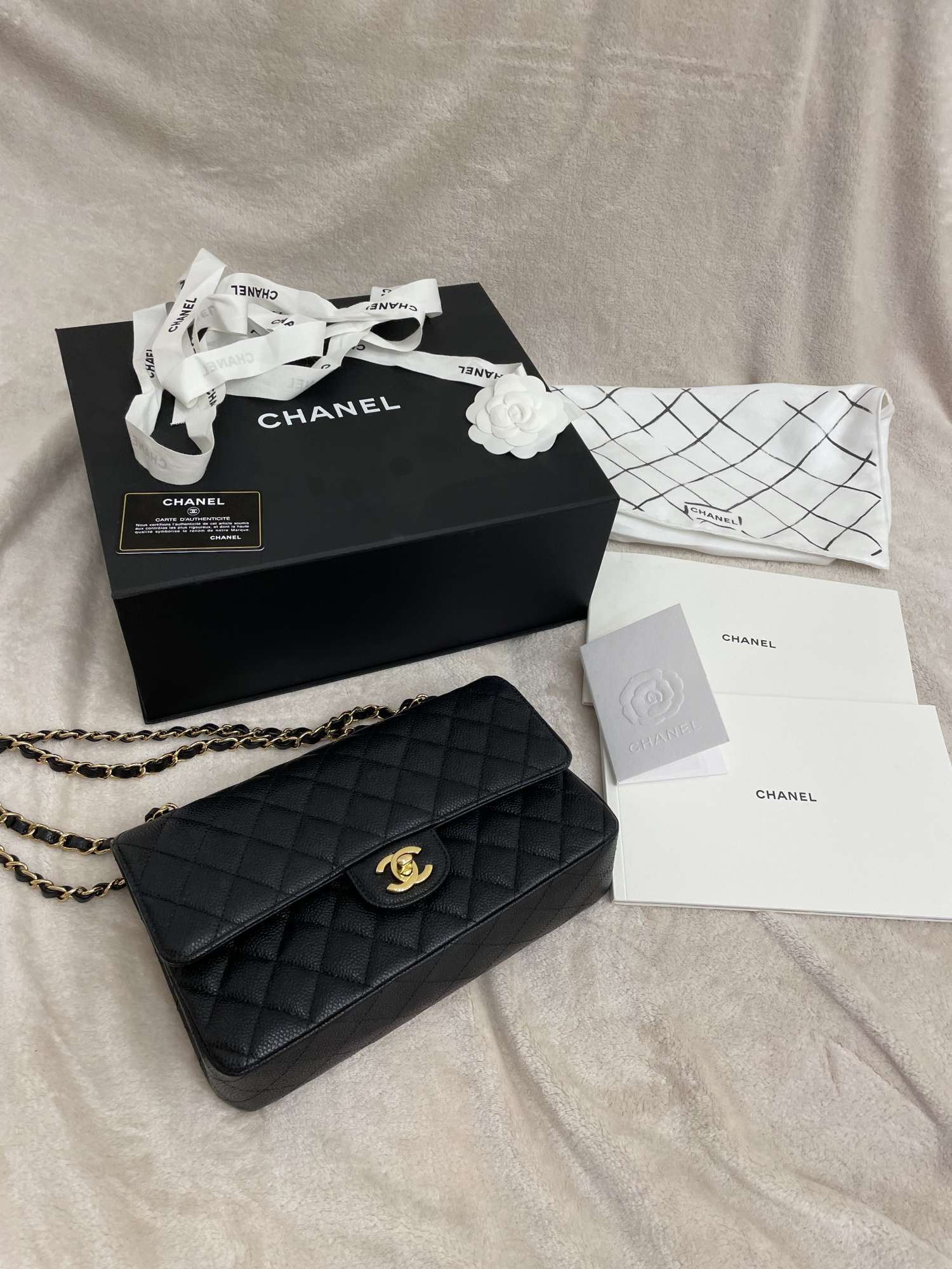 Chanel double flap bag, black, medium