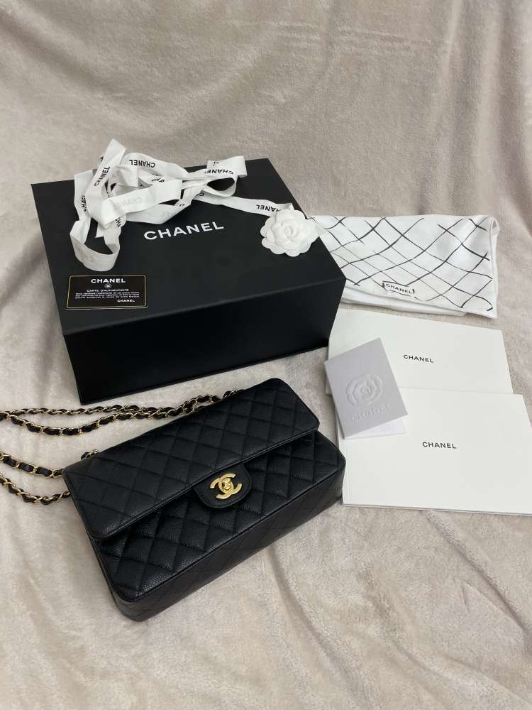 Chanel double flap bag, black, medium