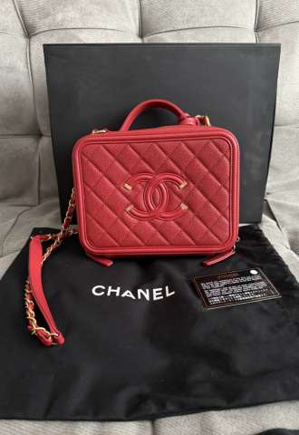 https://www.vipluxury.sk/Chanel Vanity case