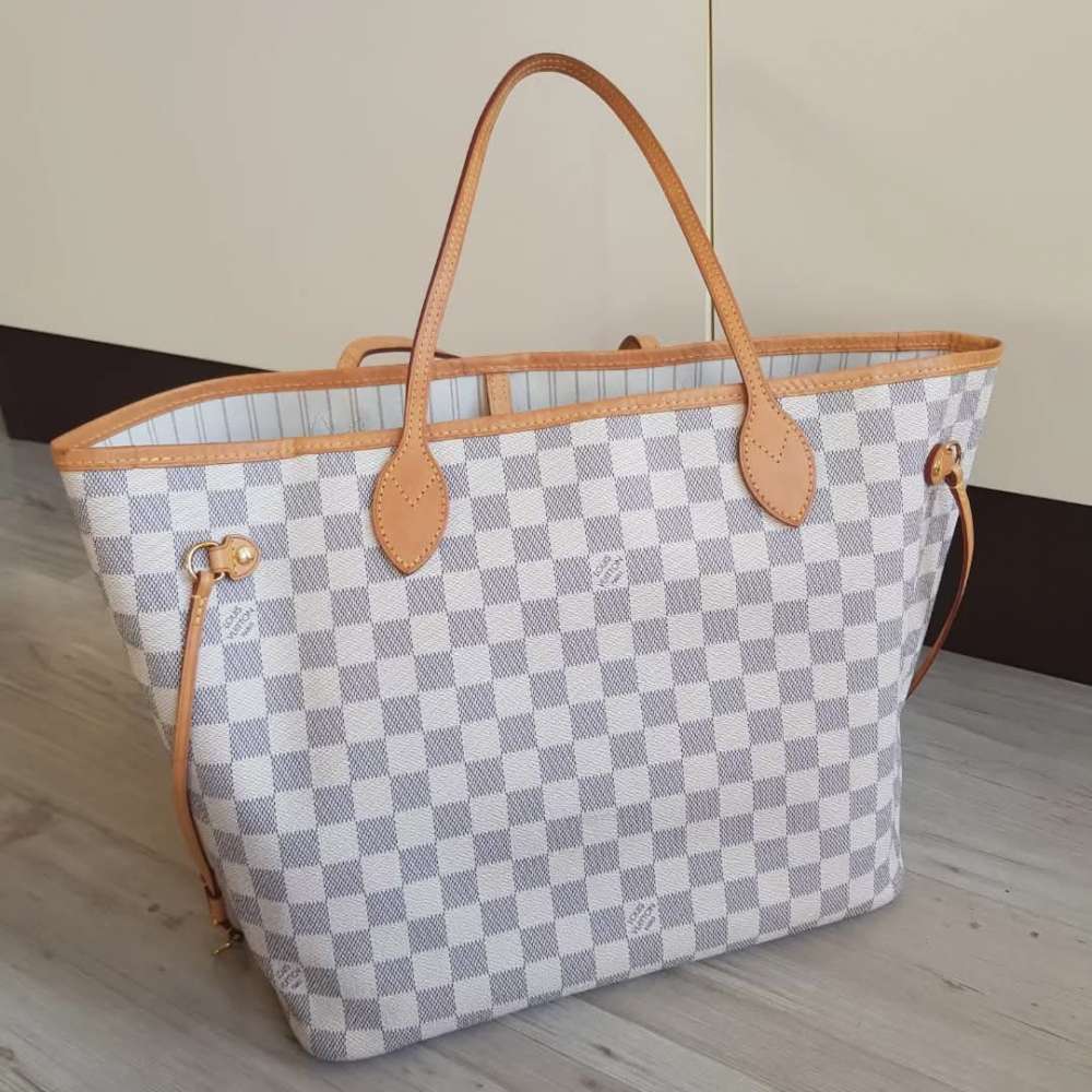 Louis Vuitton Neverfull