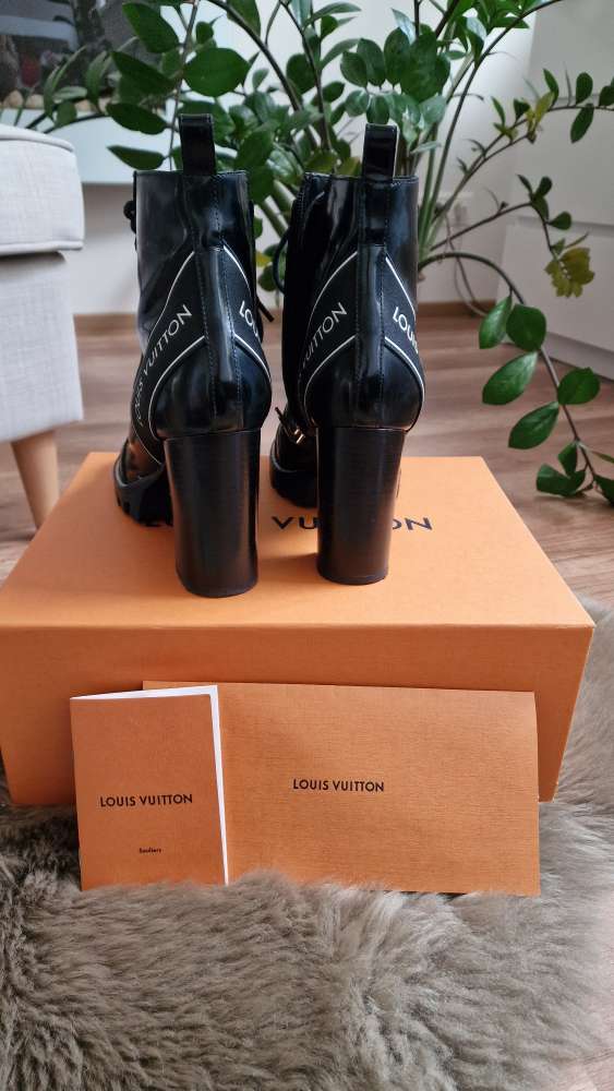 Louis vuitton trial boots