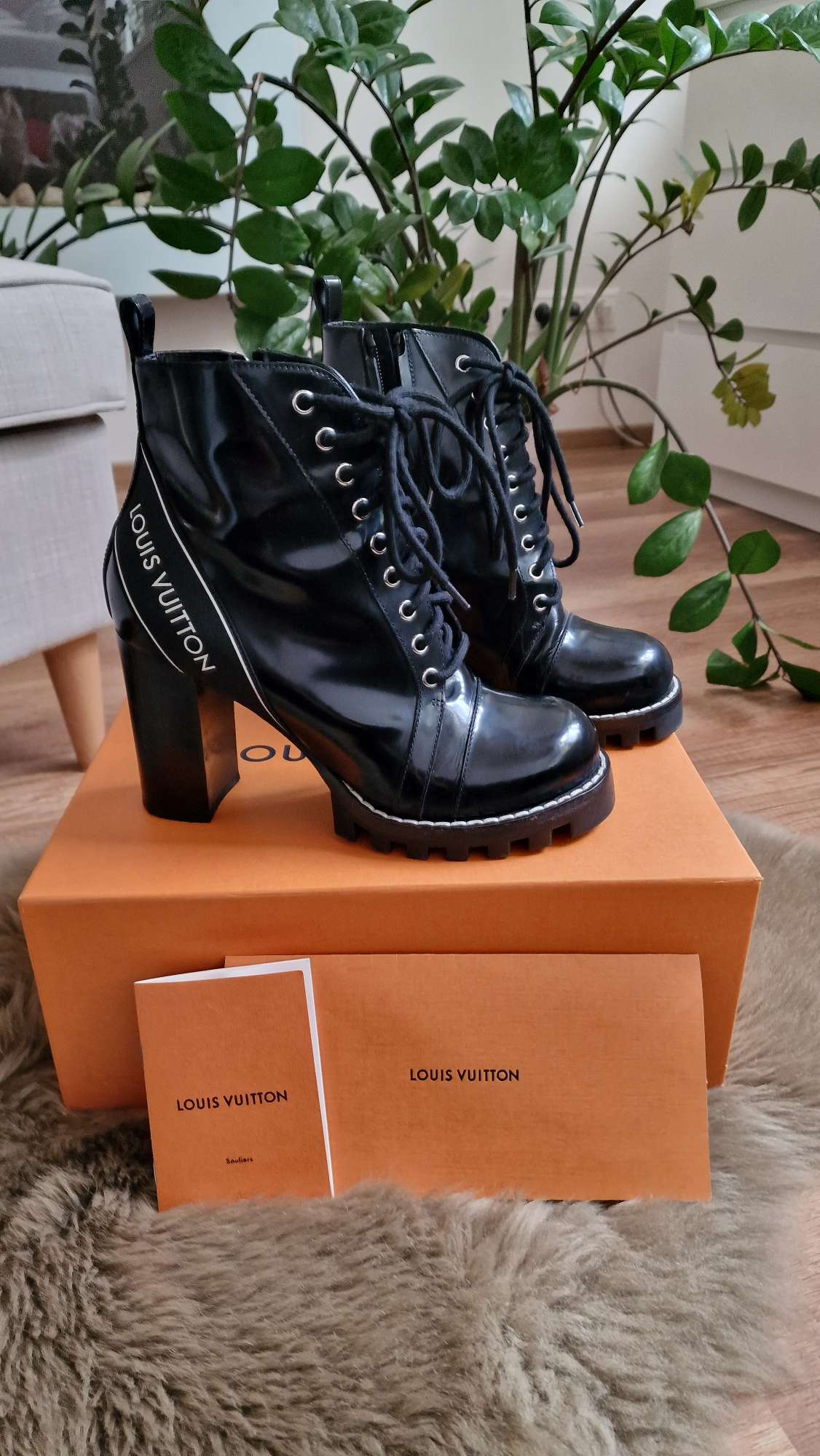 Louis vuitton trial boots