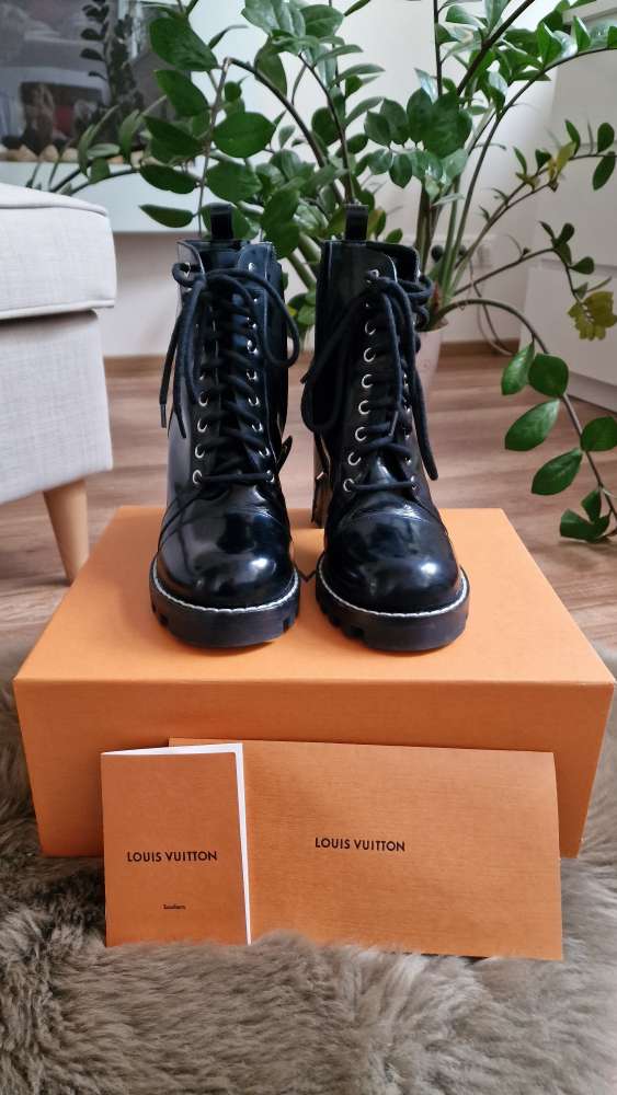 Louis vuitton trial boots