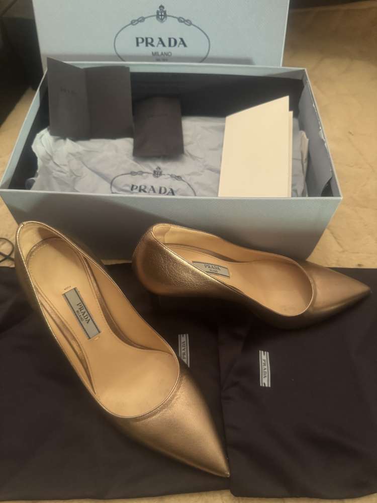 Lodičky Prada