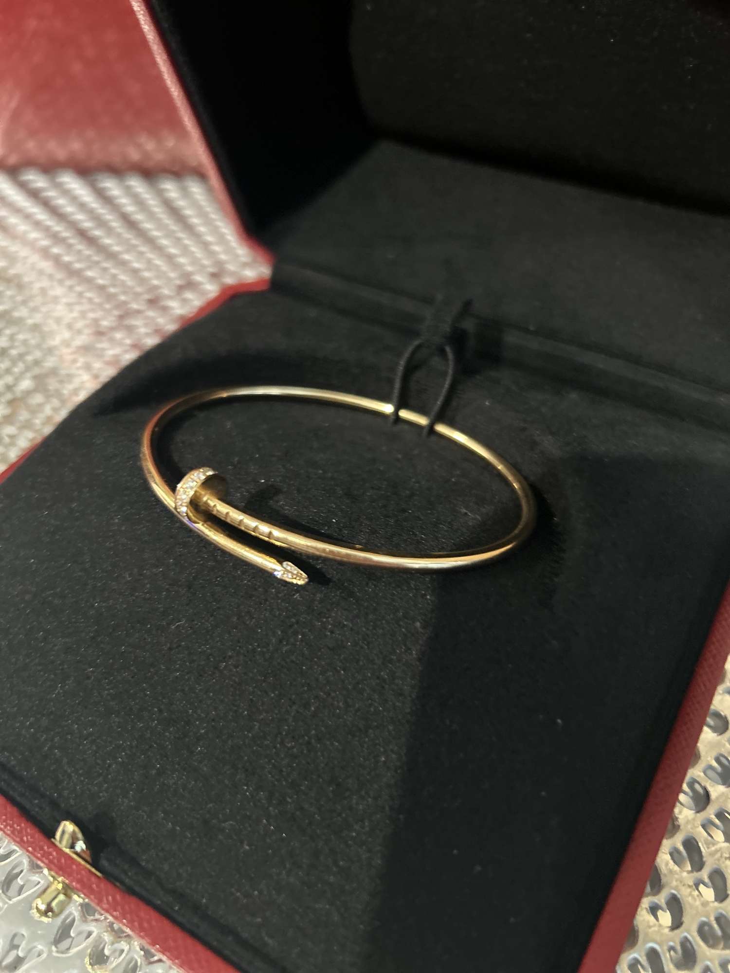 Cartier juste un clou