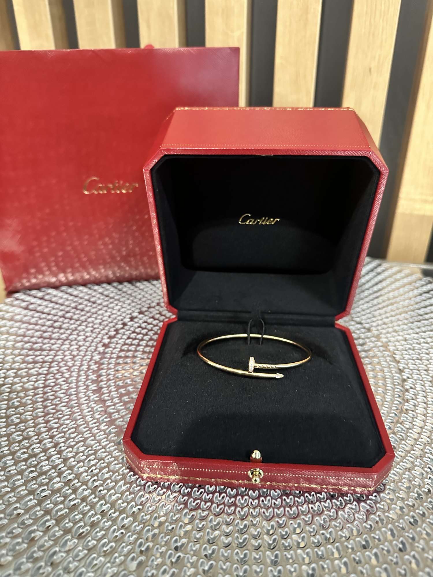 Cartier juste un clou