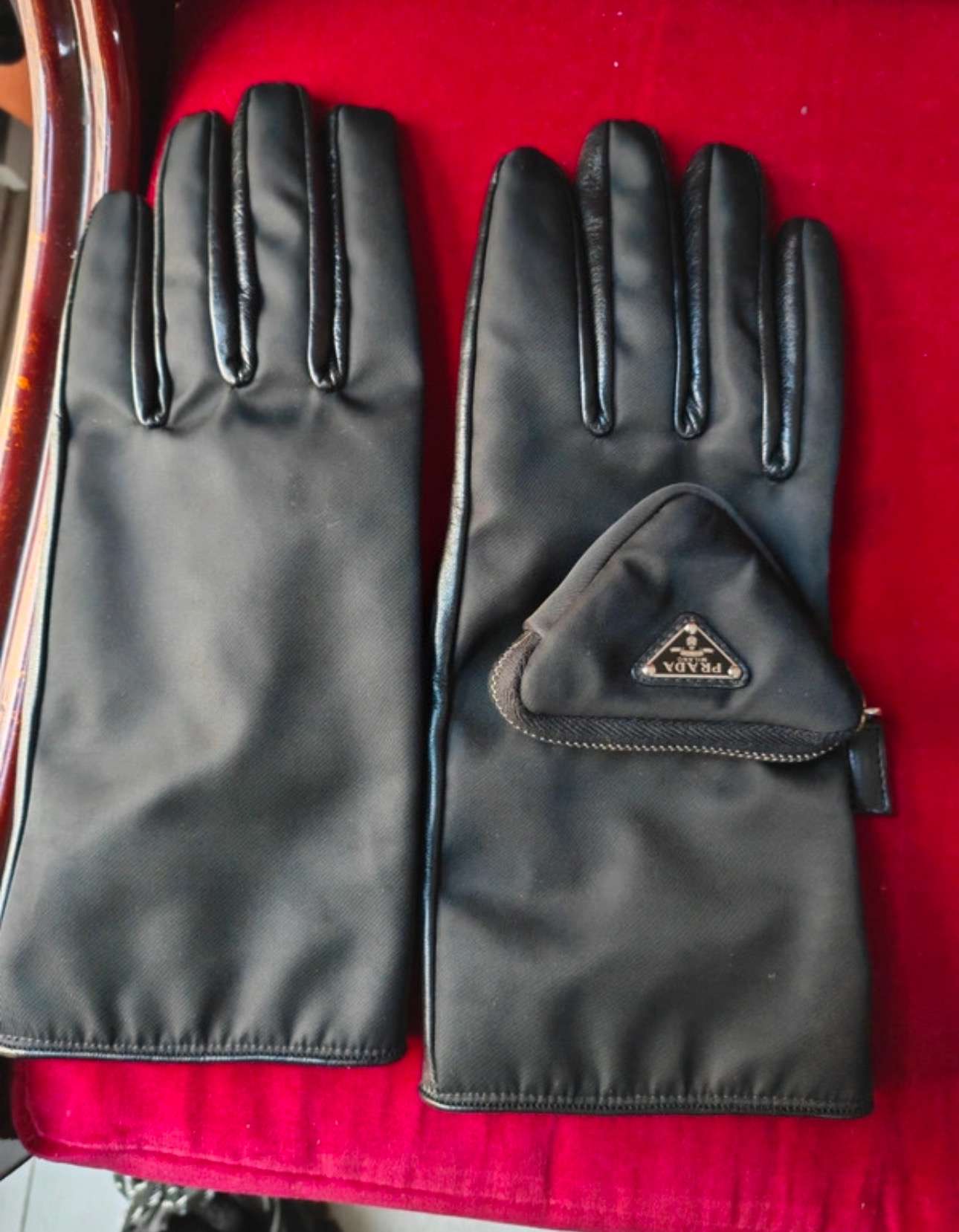 Prada rukavice