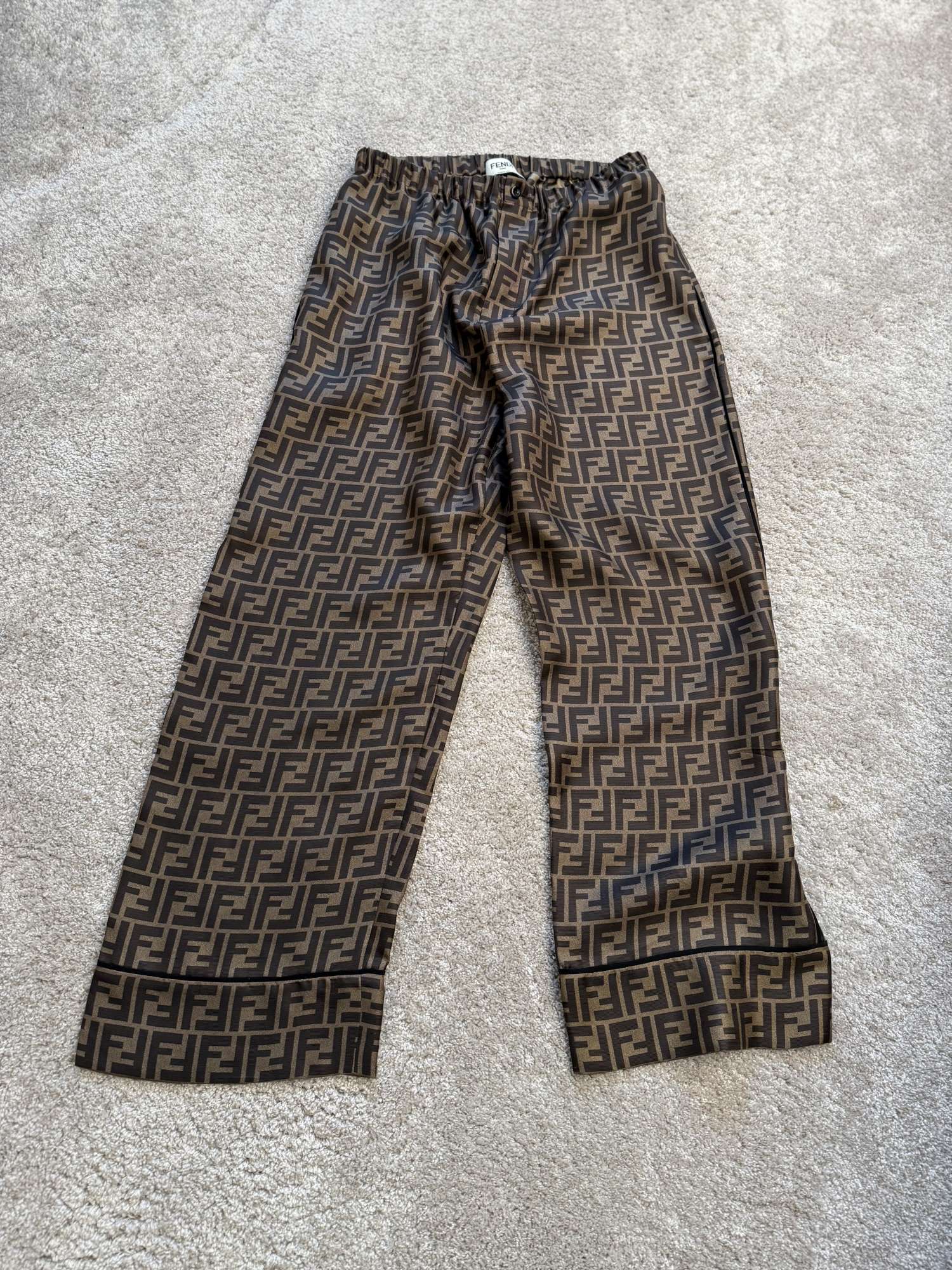 Nohavice Fendi