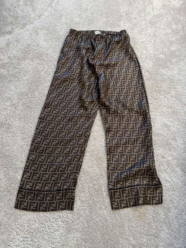 Nohavice Fendi