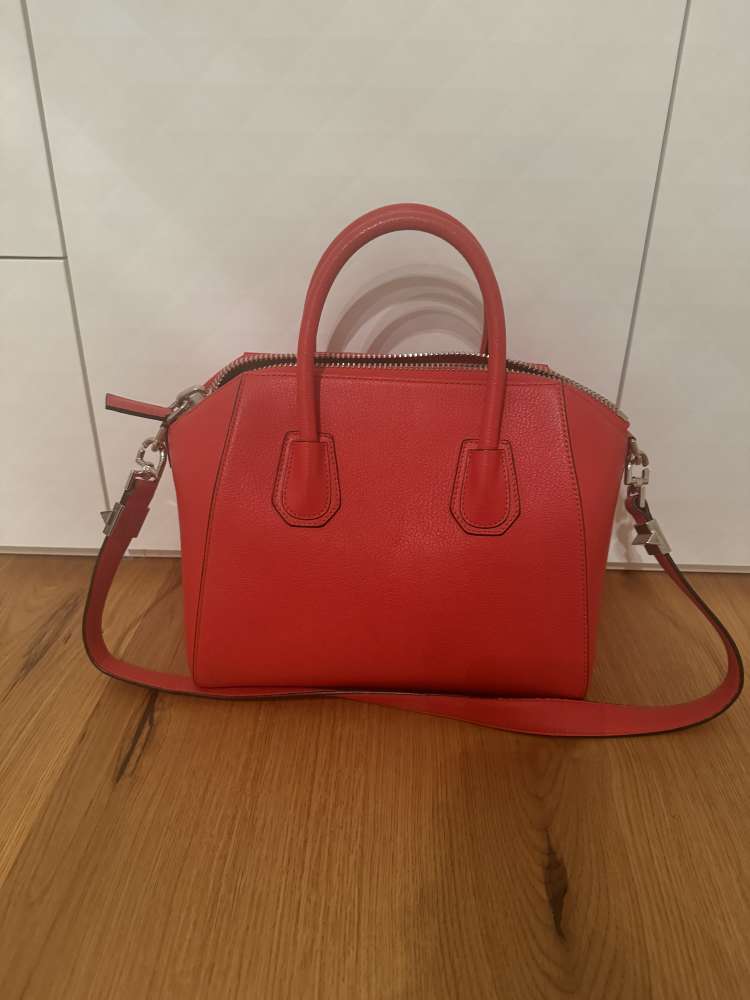 Givenchy Antigona