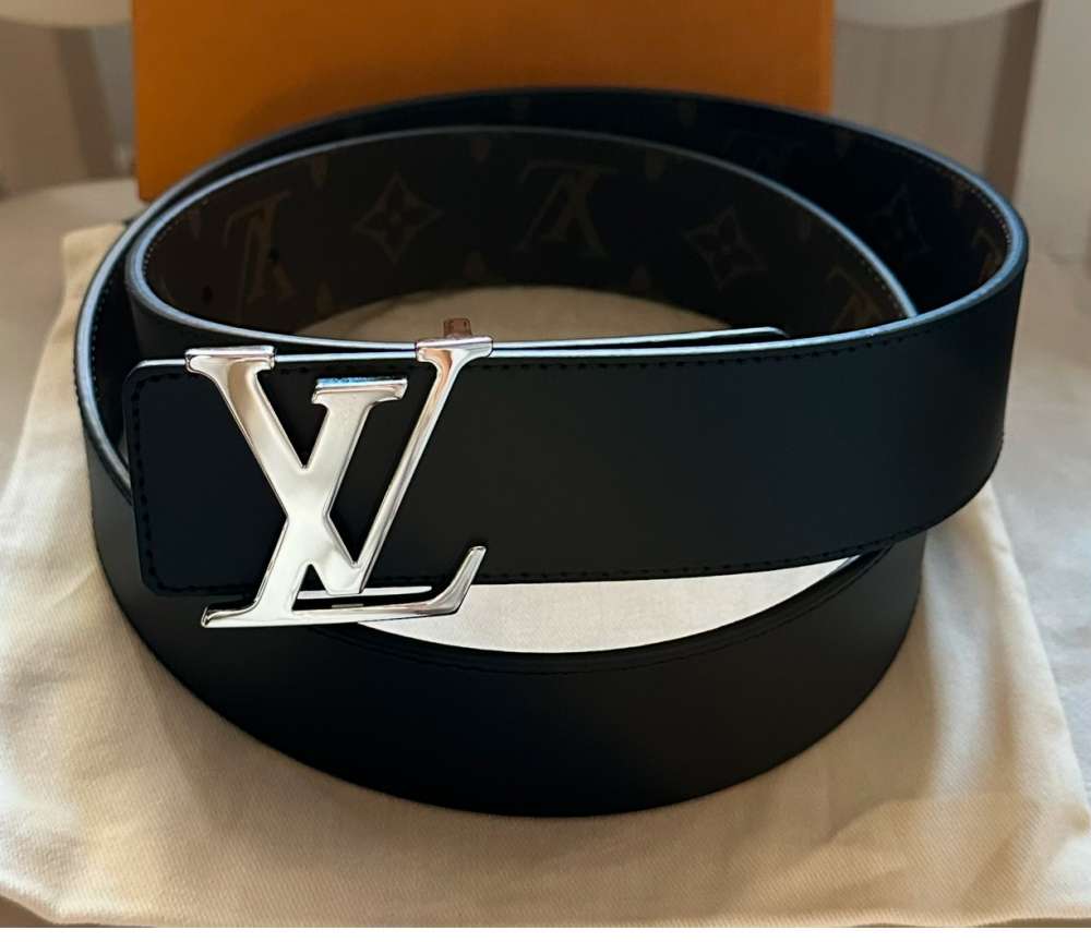 Nový opasok Louis Vuitton model Initiales 4 cm Double face 95 cm