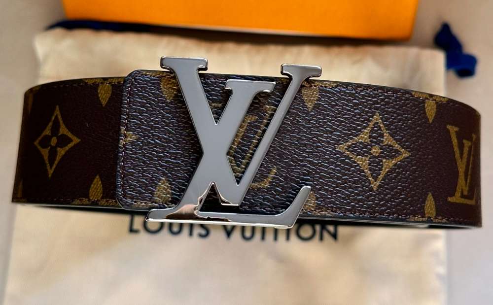 Nový opasok Louis Vuitton model Initiales 4 cm Double face 95 cm