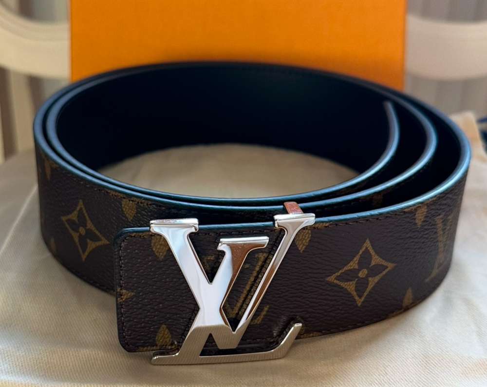 Nový opasok Louis Vuitton model Initiales 4 cm Double face 95 cm