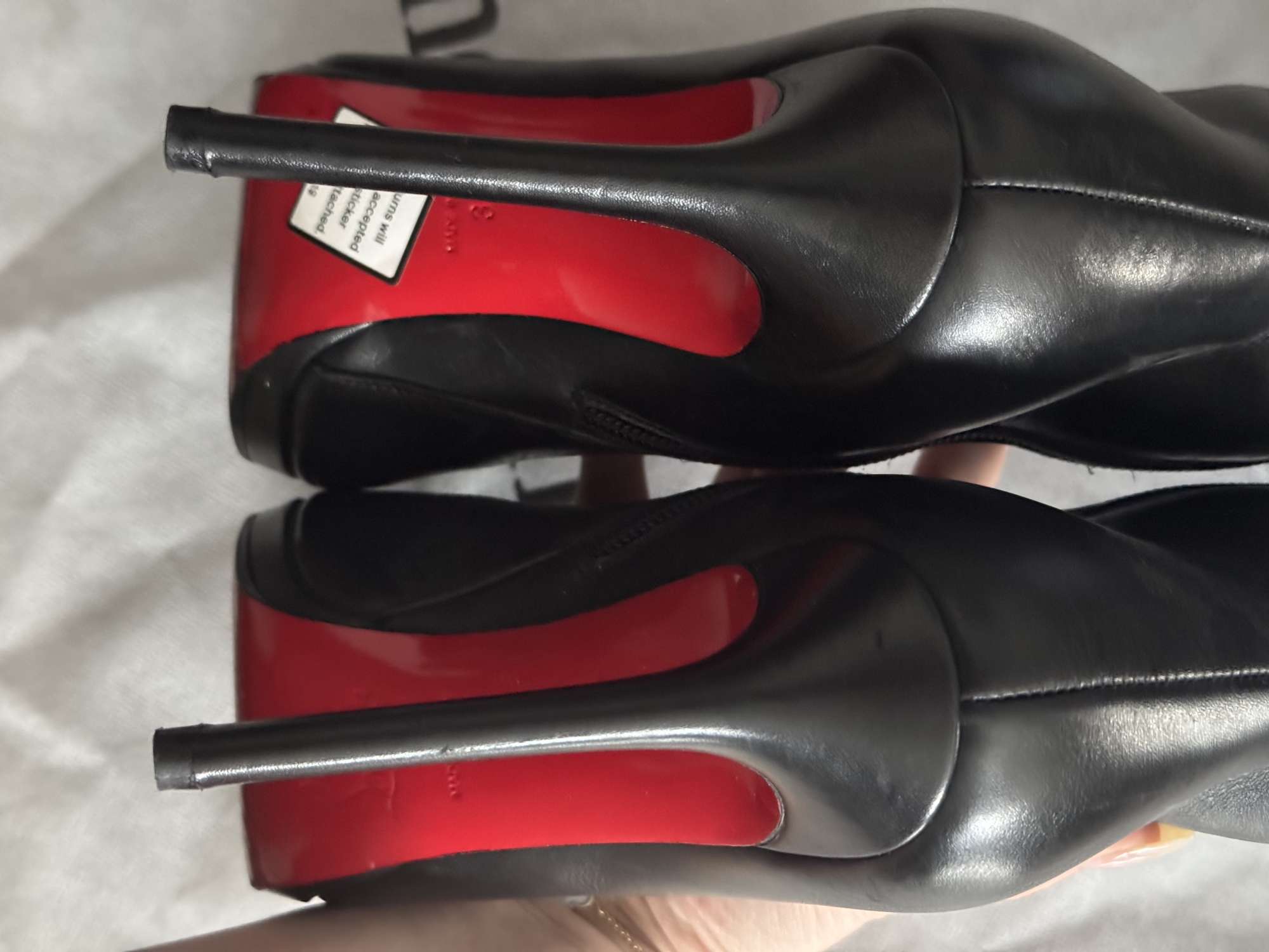 Čierne kožené čižmy Christian Louboutin