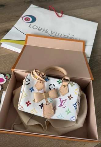 https://www.vipluxury.sk/Louis Vuitton speedy murakami