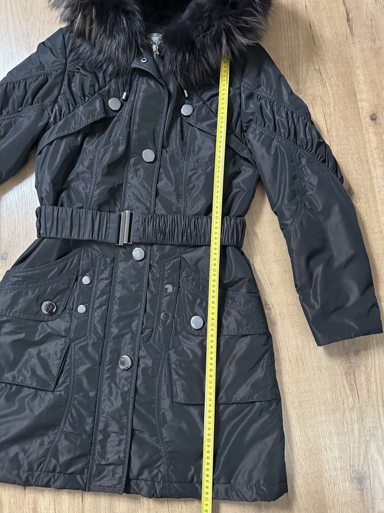 Delší bunda Kara s pravou kožešinou