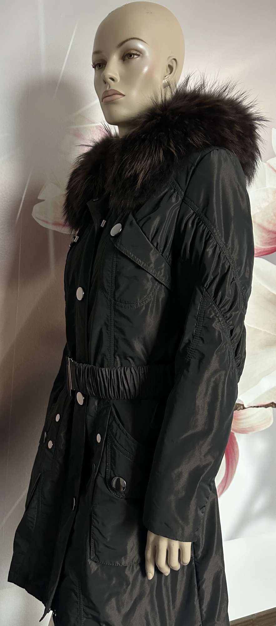 Delší bunda Kara s pravou kožešinou