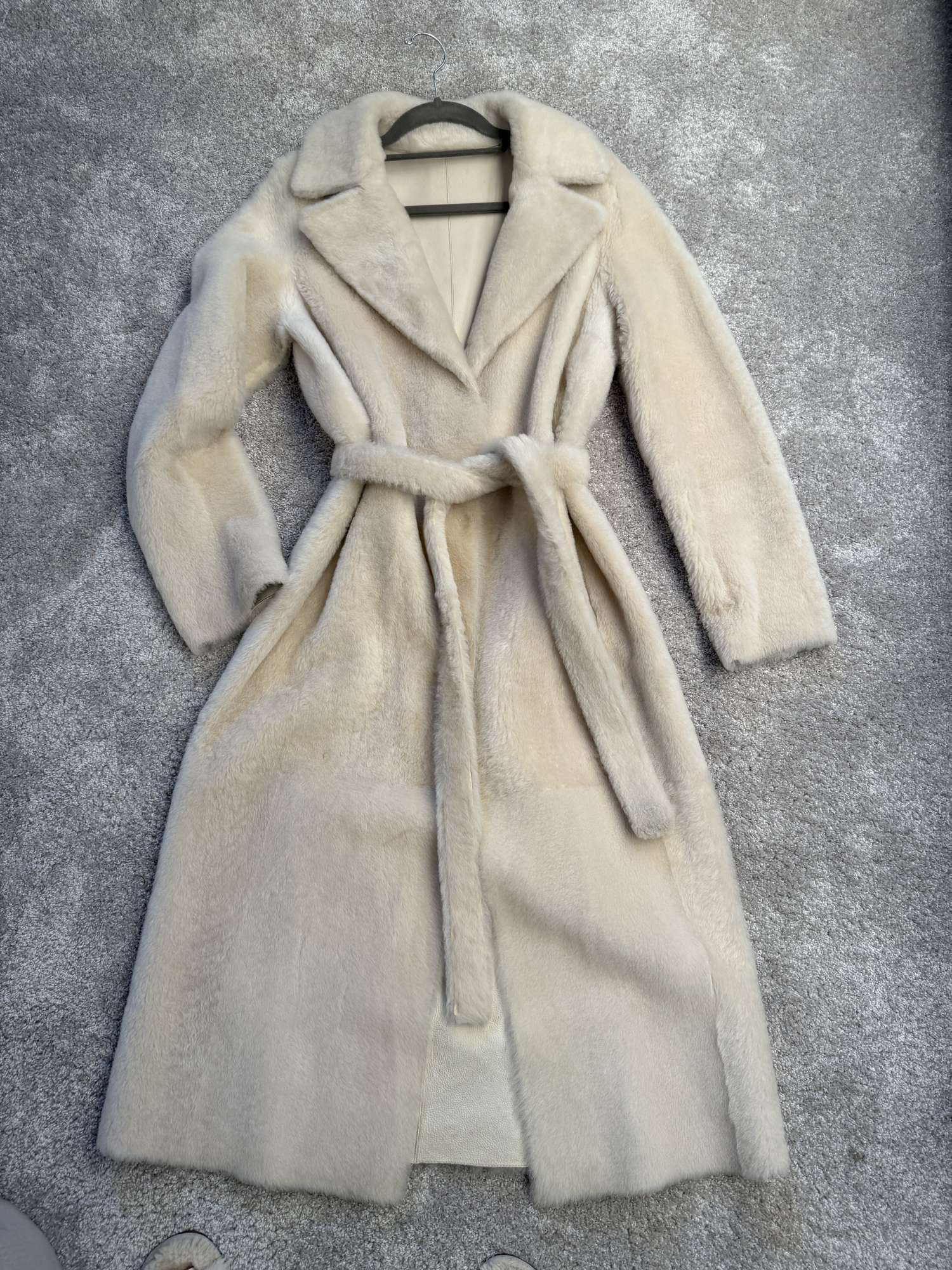 Kožuch z jahňacin Yves Salomon