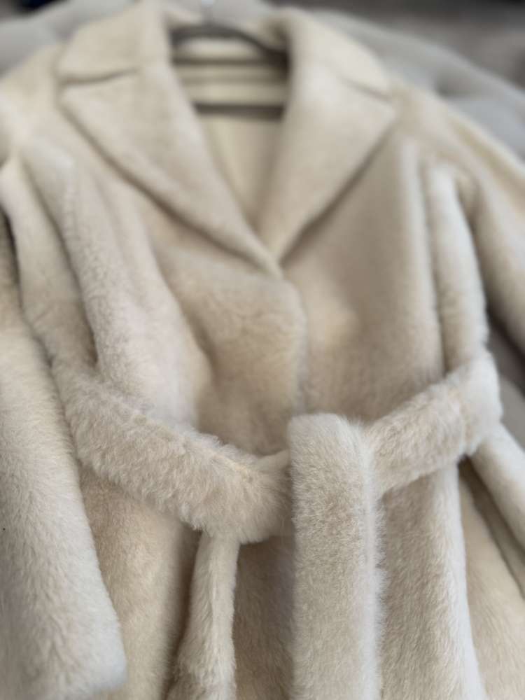 Kožuch z jahňacin Yves Salomon