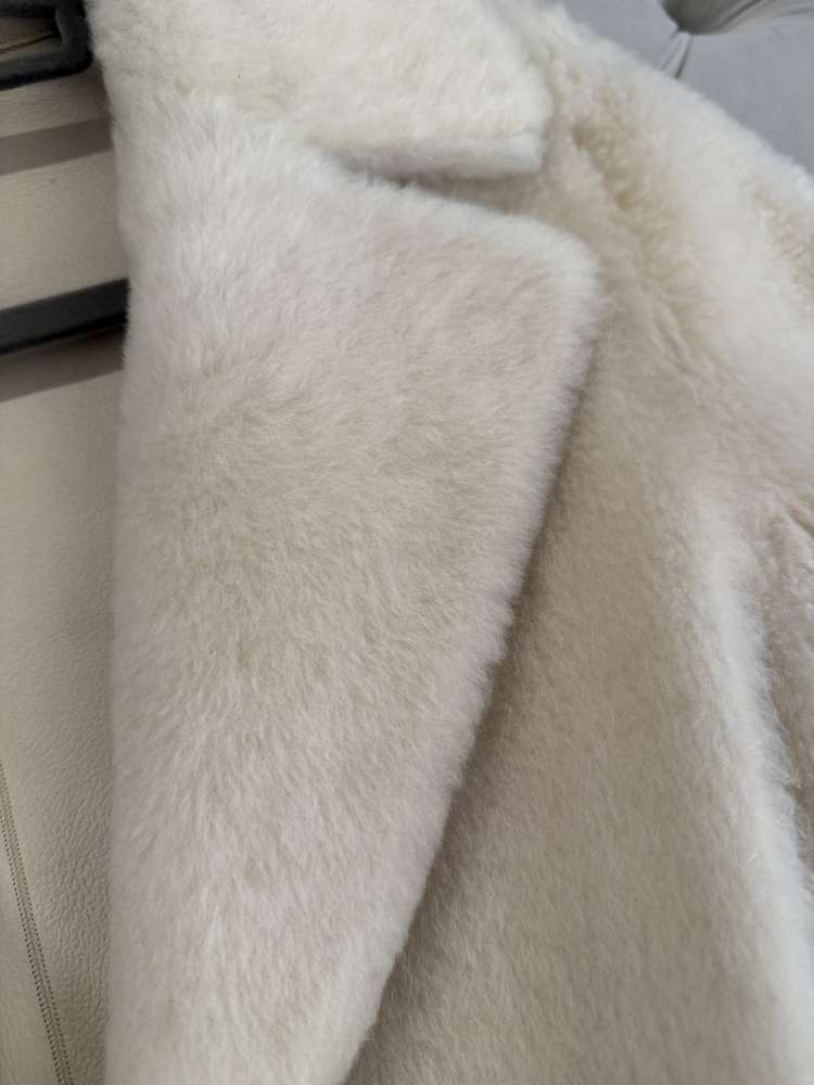 Kožuch z jahňacin Yves Salomon