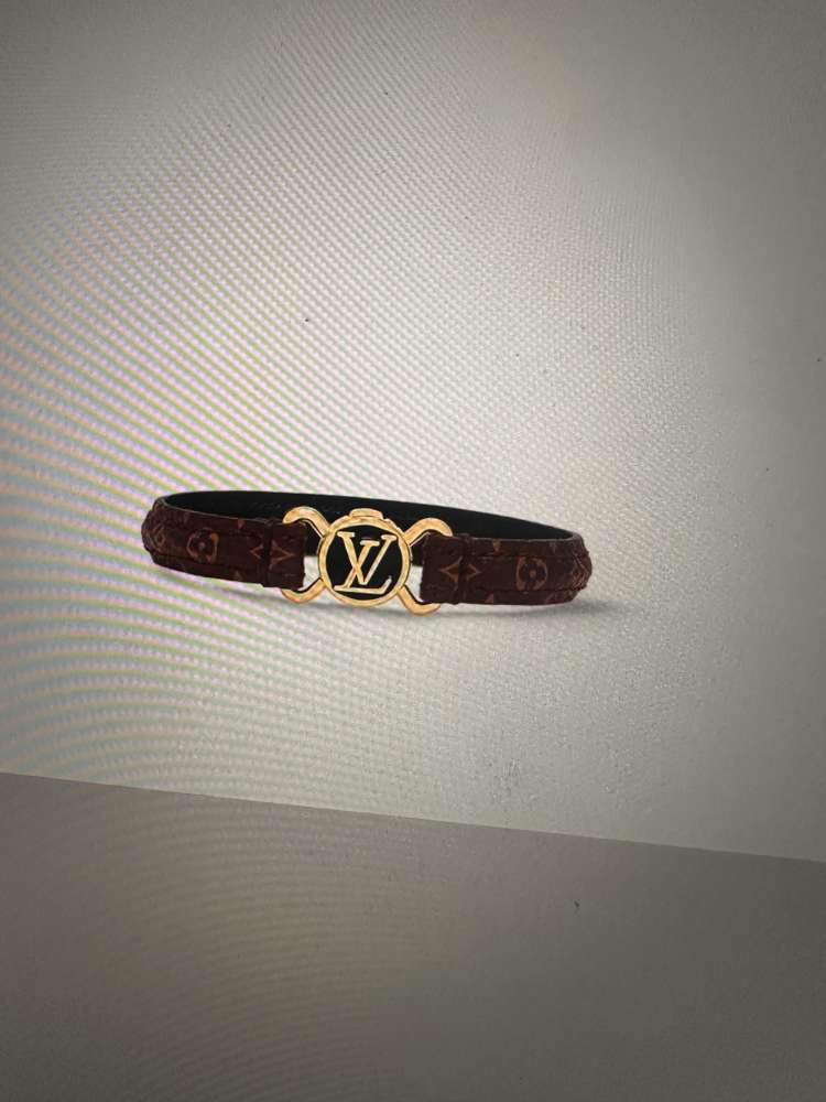 Náramok LV CLIC IT 19