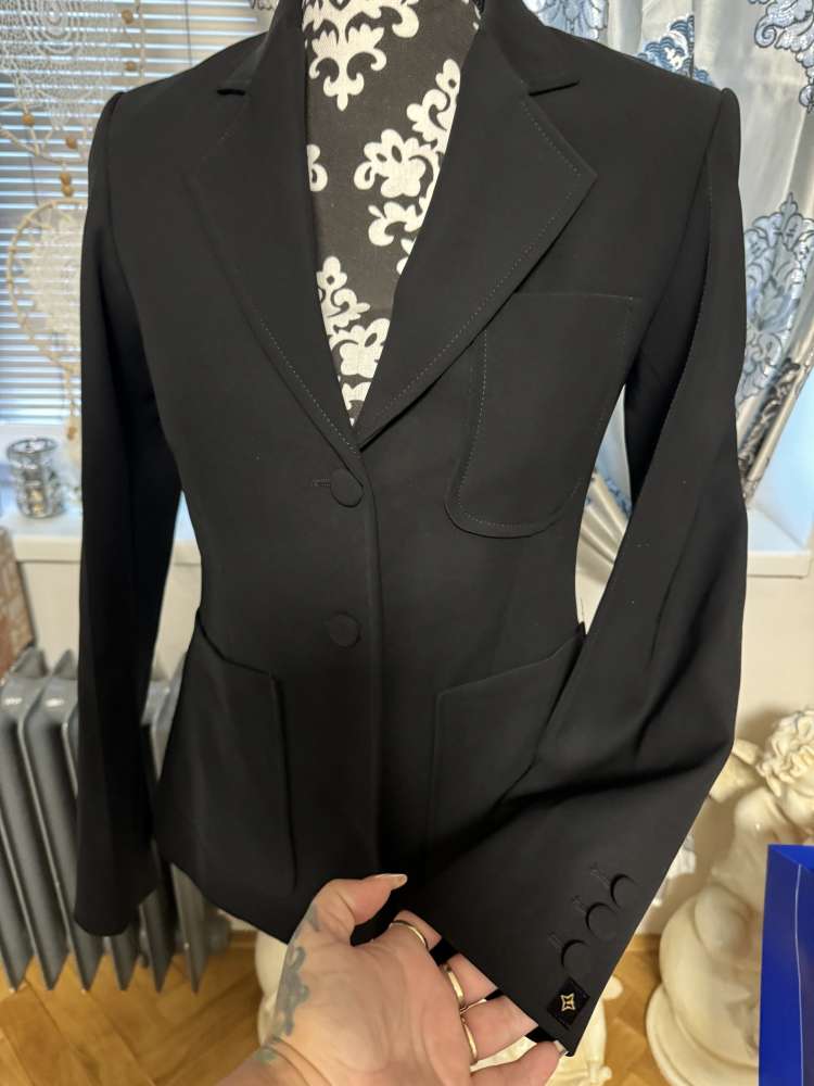 Louis Vuitton Uniformes