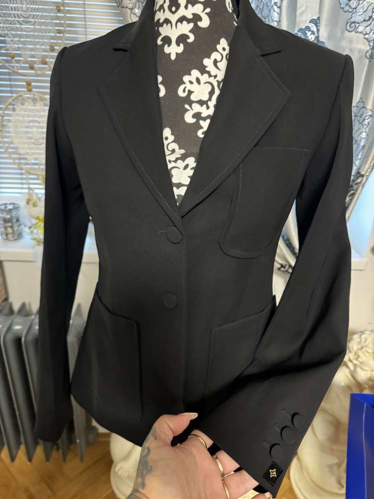 Louis Vuitton Uniformes