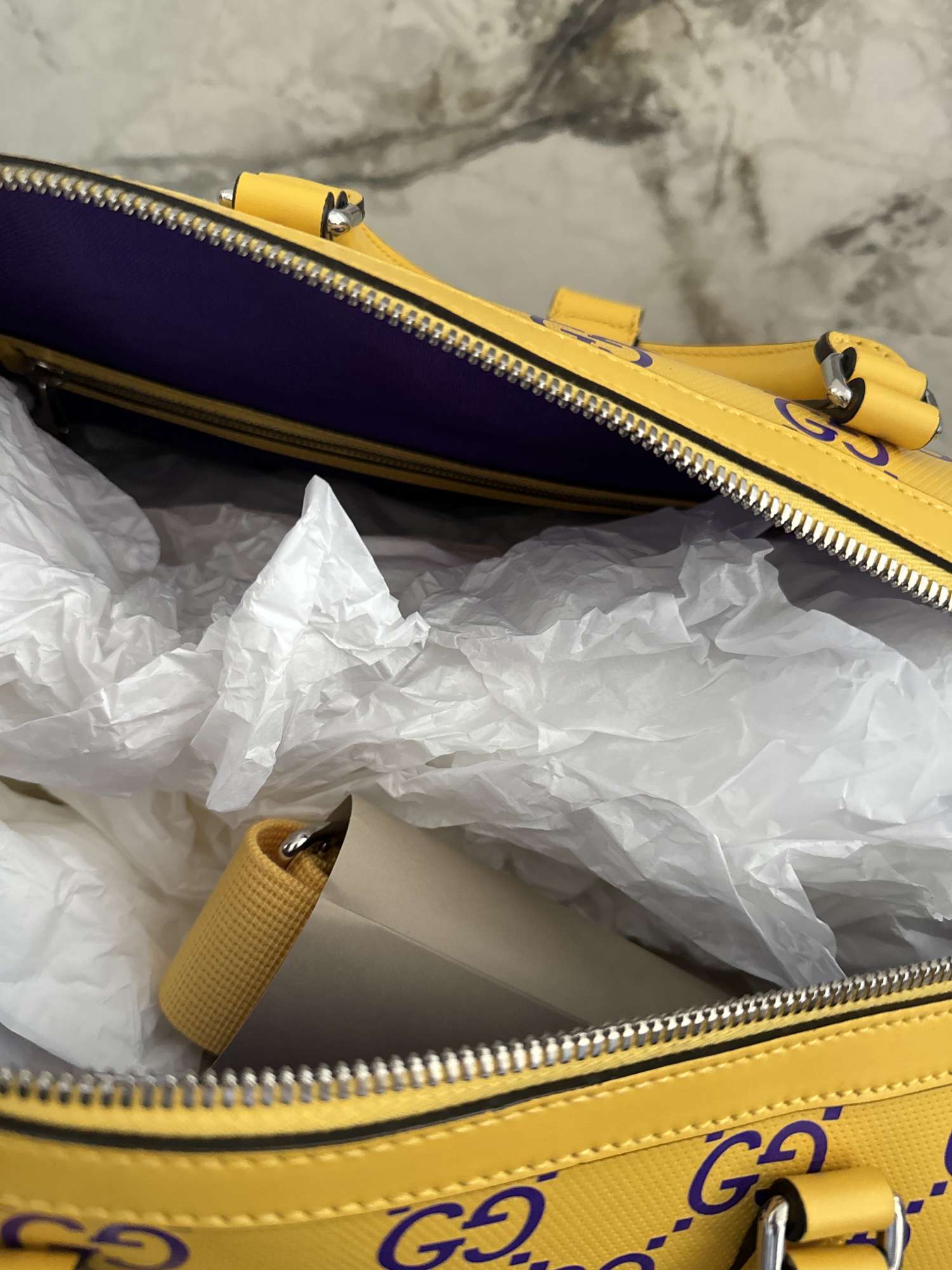 Gucci kozena cestovna taska unisex