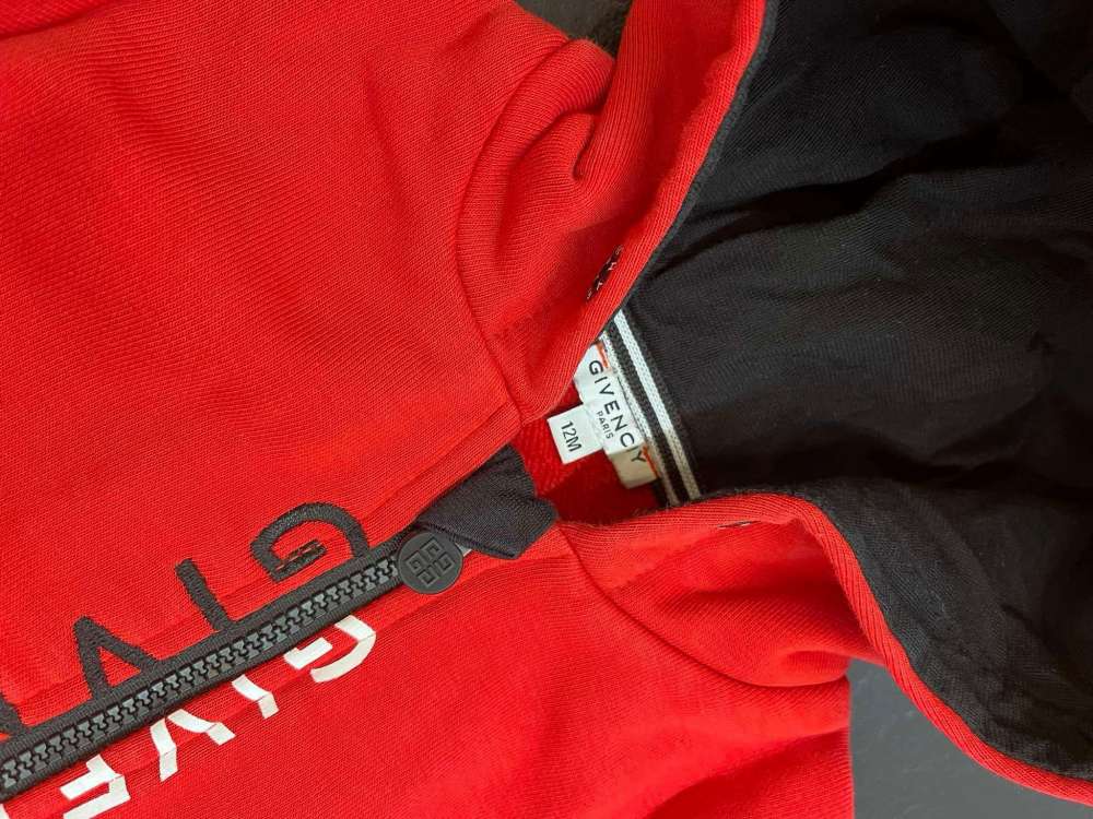 Givenchy teplaková souprava