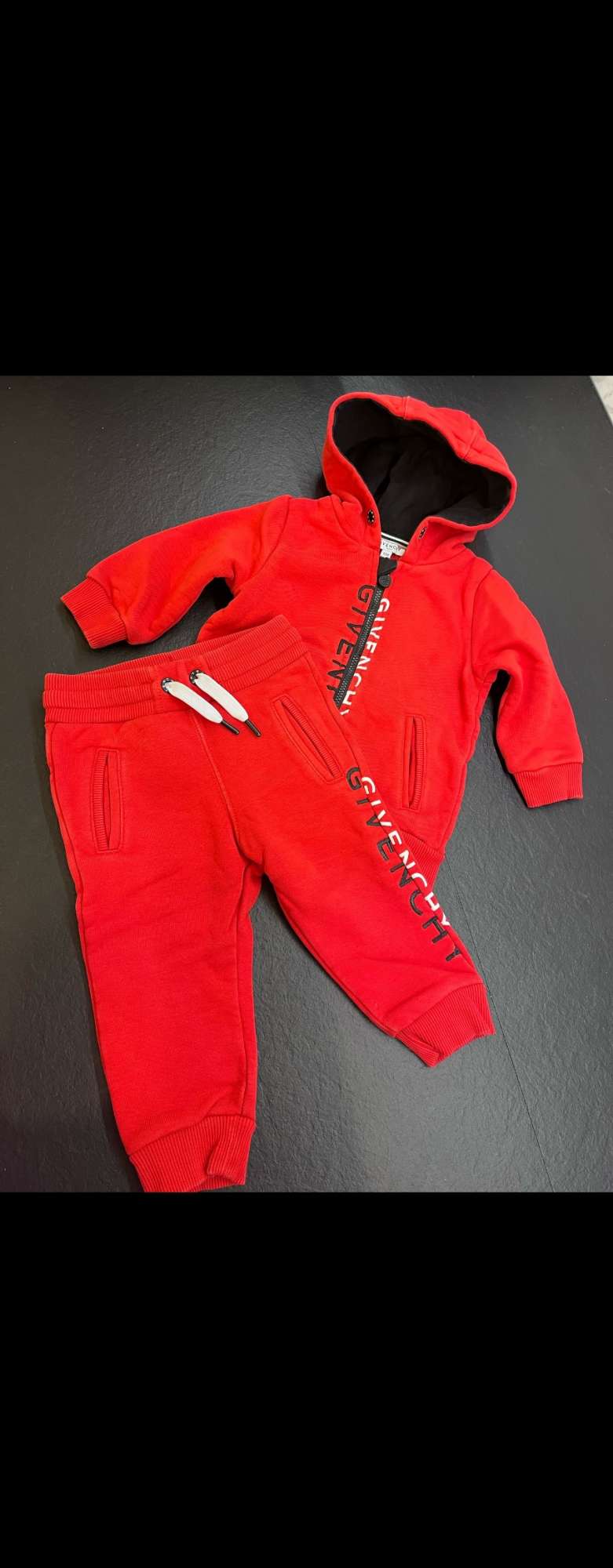 Givenchy teplaková souprava