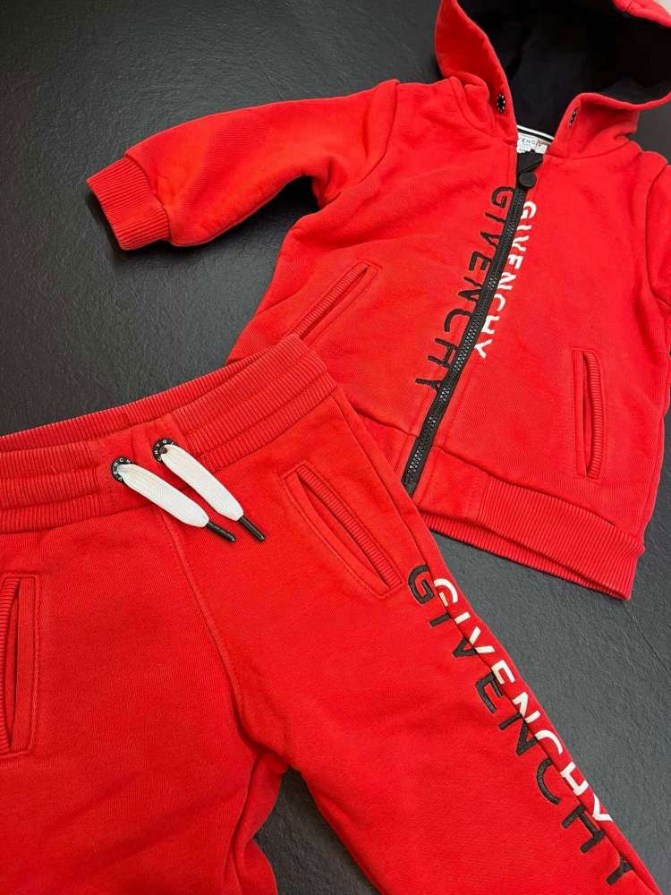 Givenchy teplaková souprava