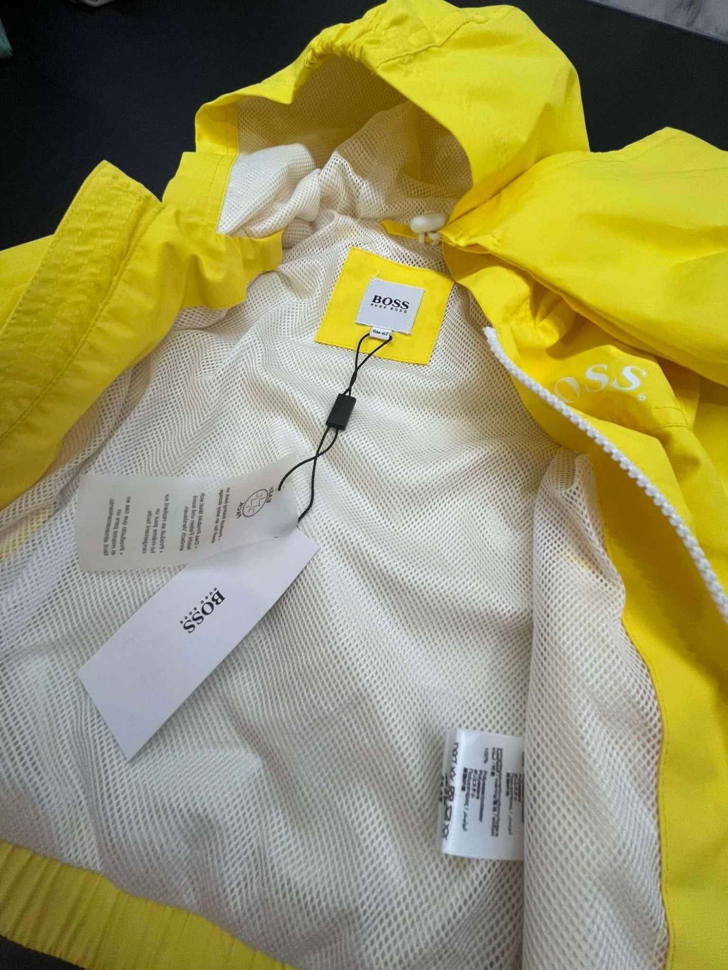Hugo Boss bundička