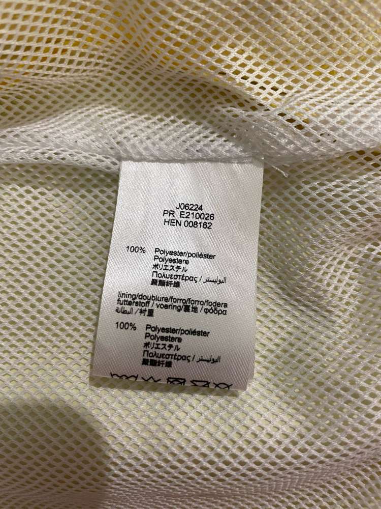 Hugo Boss bundička