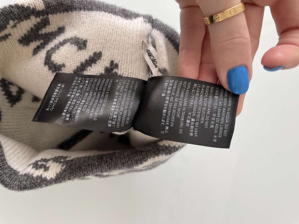 Balenciaga čepice