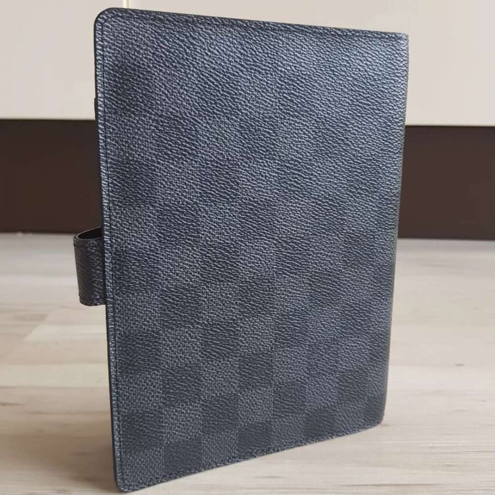 Louis Vuitton Agenda MM