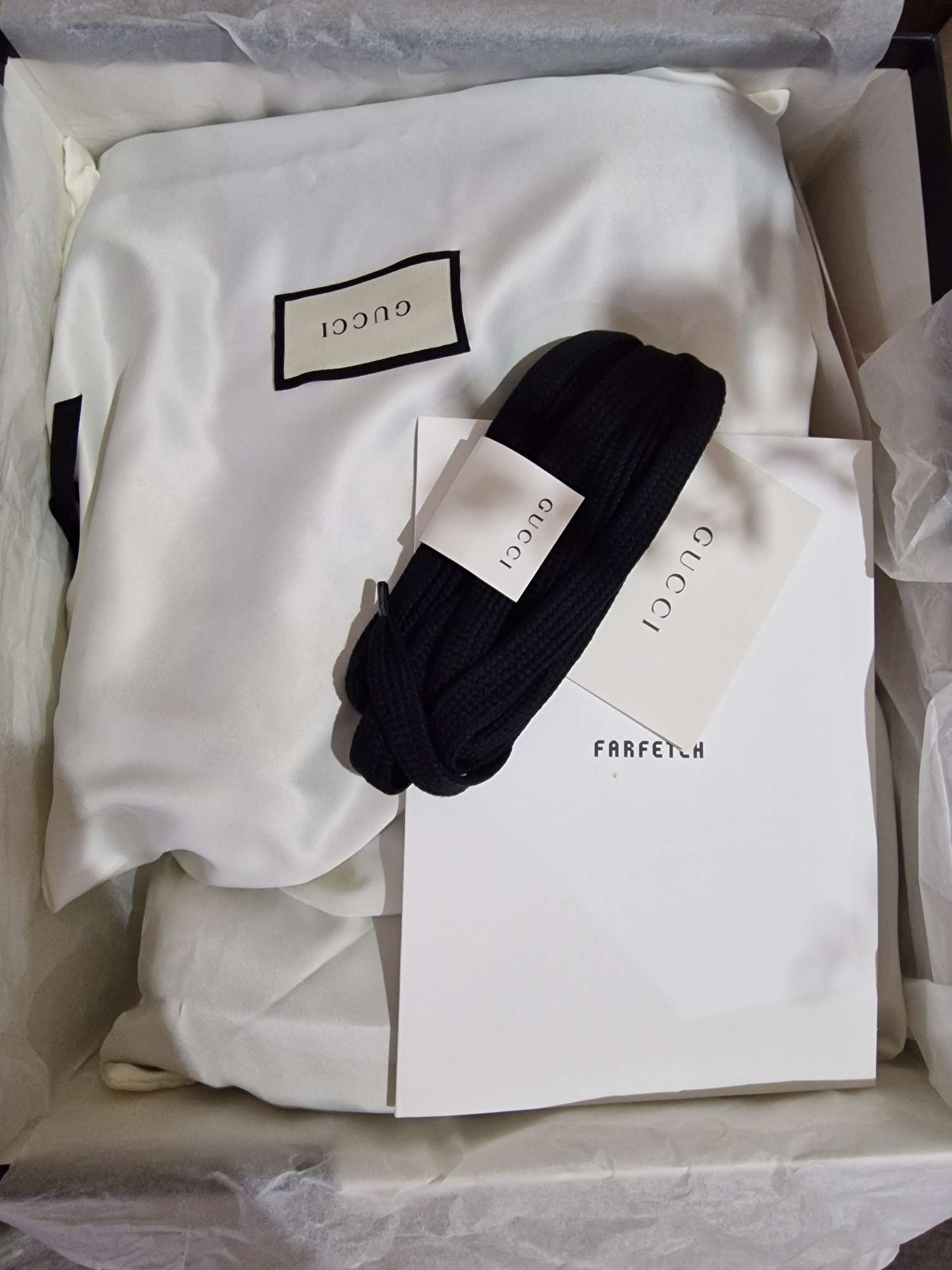 GUCCi