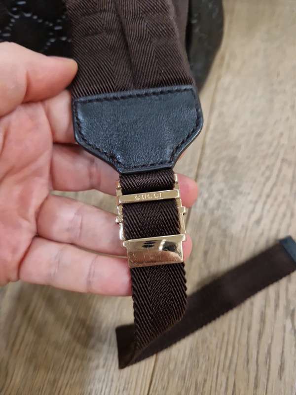 Gucci backpack Signature