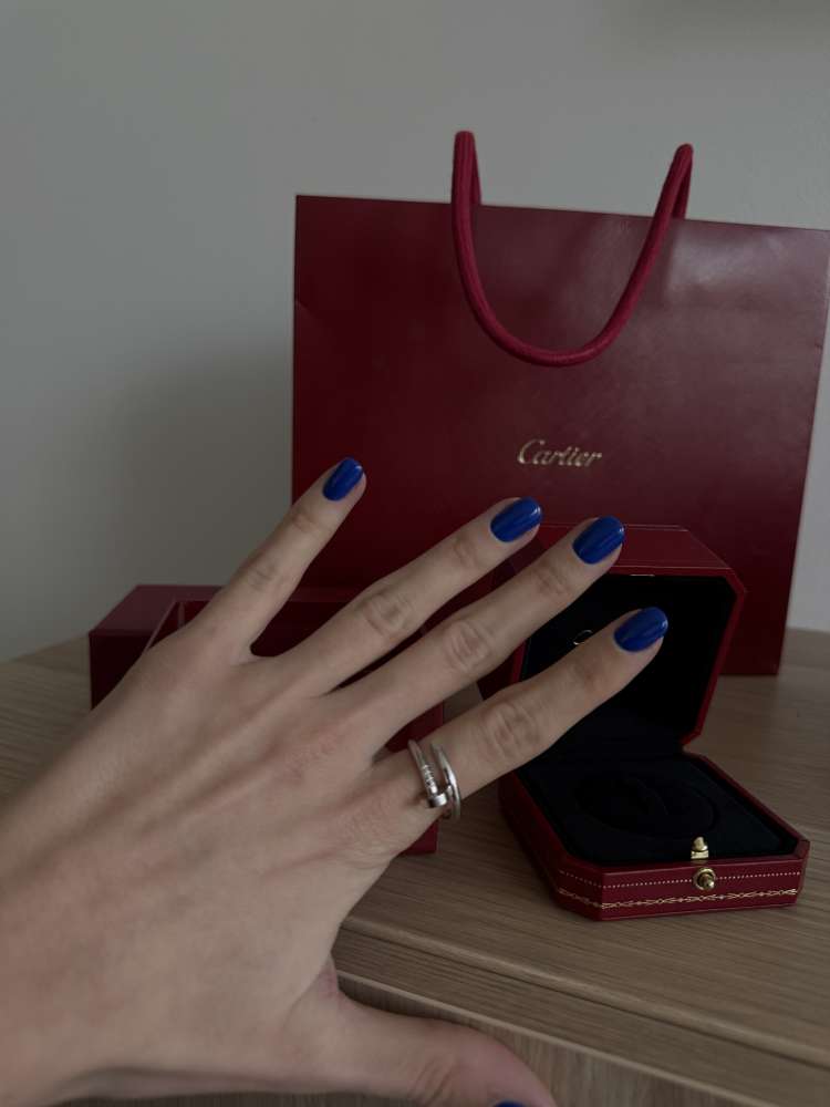 Cartier ring juste un clou