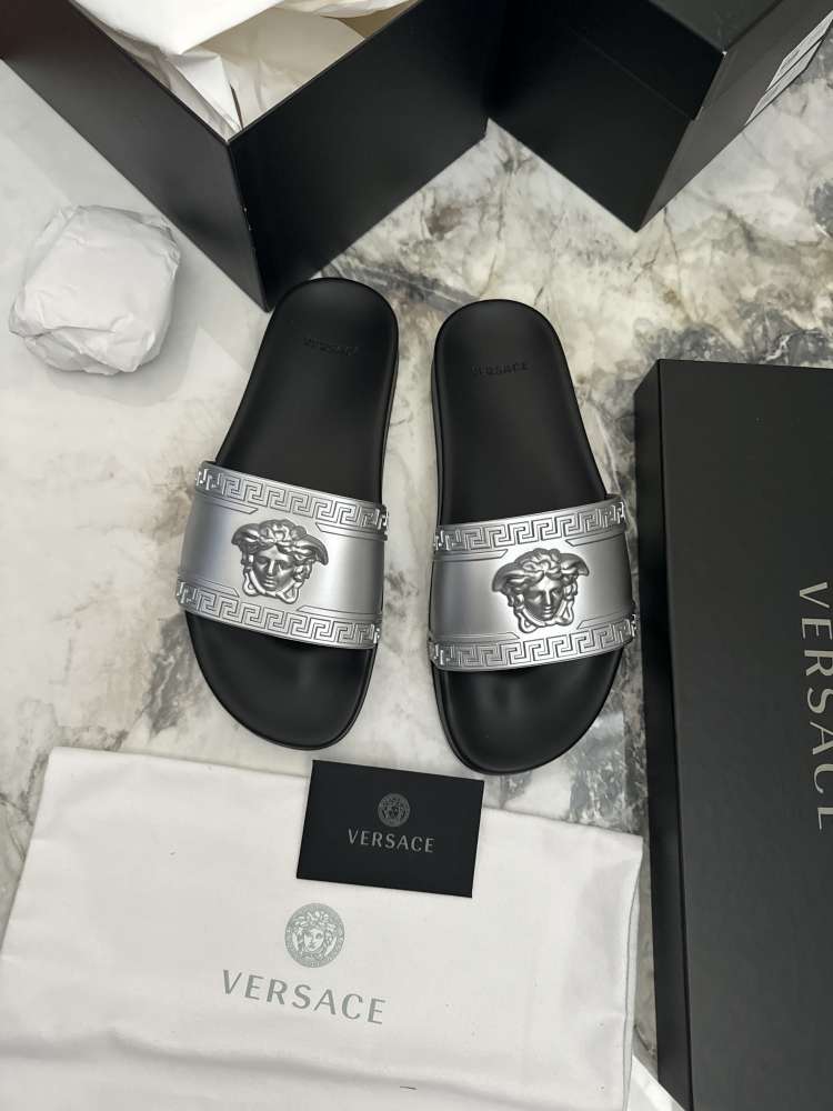 Versace slapky velkost 40